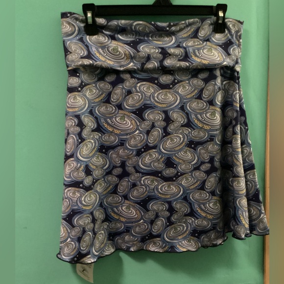 Reign Vermont Adventure Skirt NWT Size Medium - Picture 2 of 9